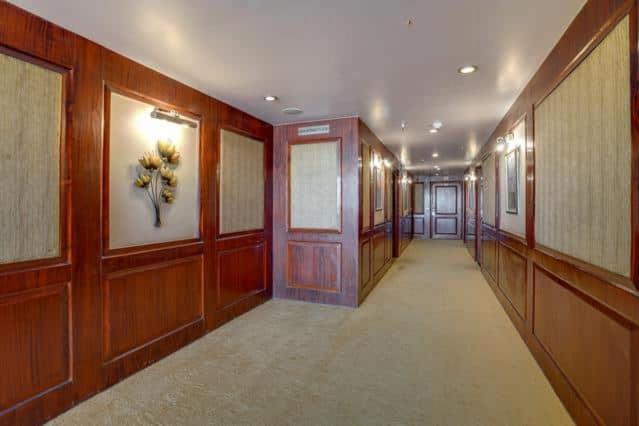 Hotel Bluestone Ghaziabad Zewnętrze zdjęcie